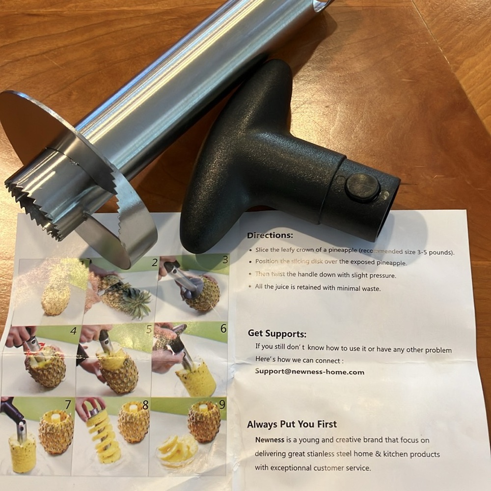 Pineapple Corer &  Fruit Cutters 7-Piece Set